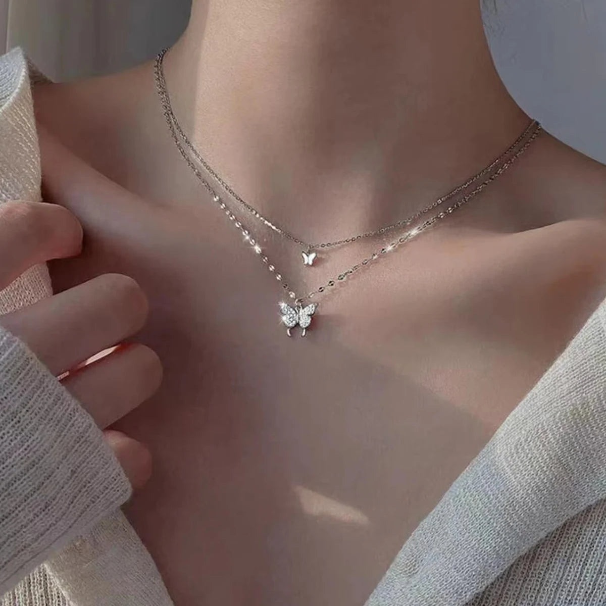1 Women'S Lats Sparkling Double Layer Butterfly Necklace Exquisite Double Layer Collar Chain Jewelry Banquet Party Holiday Gift